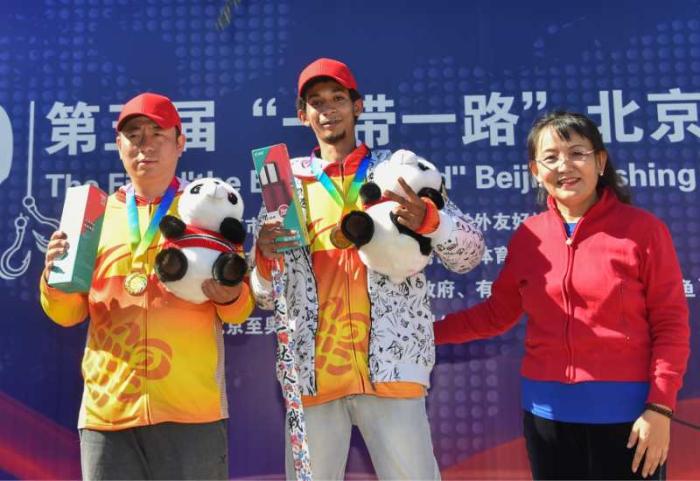 26国84名选手齐聚北京钓鱼友谊赛 跨国组合在激烈