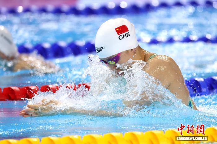 中国跳水在新加坡世锦赛夺两金：男子双人10米台