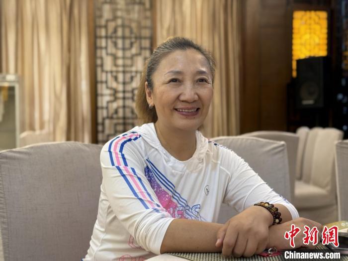 四川彝族射弩运动员张洪31载热爱，走上赛场成为