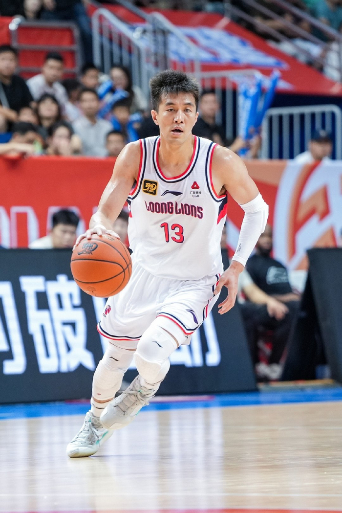 广州队末节崩盘遭宁波逆转 郭艾伦伤退赛季报销