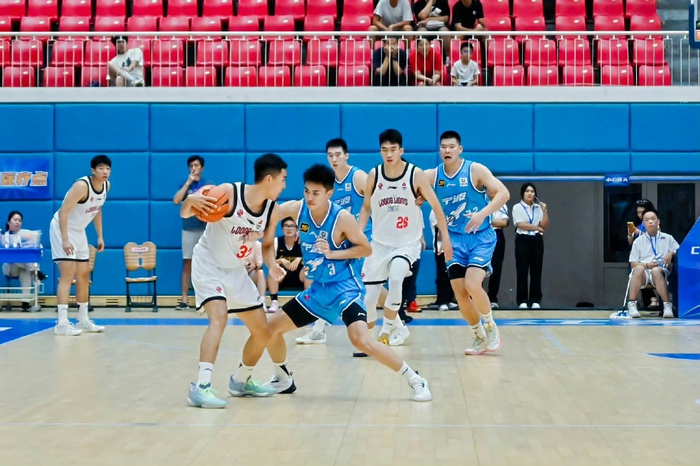 广州队末节崩盘遭宁波逆转 郭艾伦伤退赛季报销