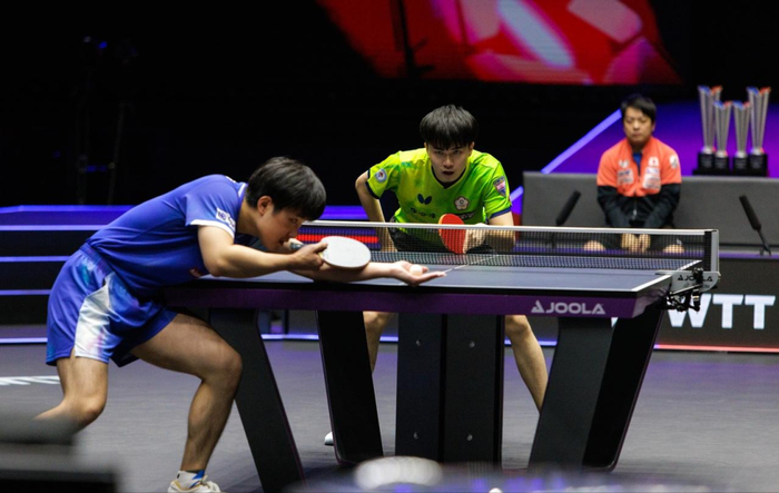 张本智和林昀儒重庆冠军赛14决赛巅峰对决