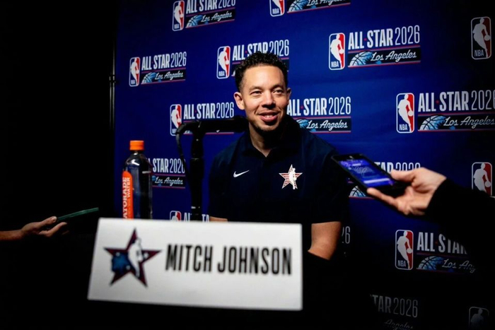 后波波维奇时代马刺新帅约翰逊开启王朝复兴之