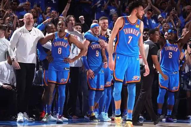 雷霆成历史第三支双64胜球队挑战王朝地位